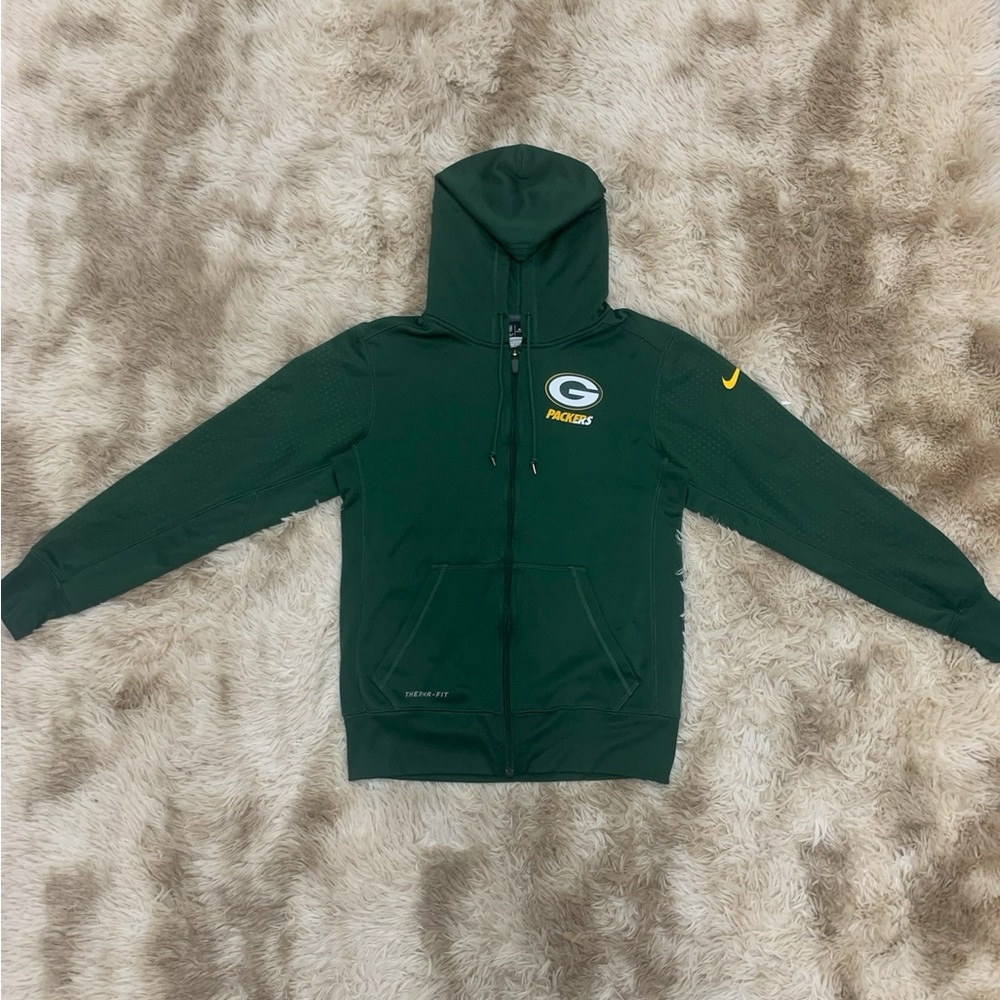 Green Bay Packers Sweatshirt. NFL Apparel